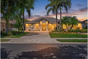 220 Dove Trl, BRADENTON