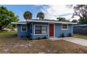 1363 23rd St, SARASOTA