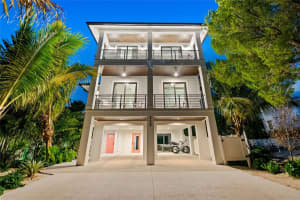 209 Garfield Dr, SARASOTA