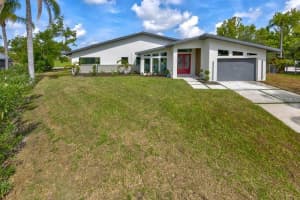 3636 Mineola Dr, SARASOTA