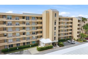 3730 Pinebrook Cir #604, BRADENTON