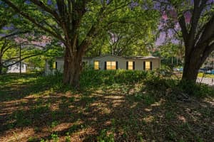 6633 Glen Meadow Loop, LAKELAND