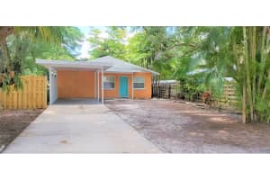2541 Floyd St, SARASOTA 2541 Floyd St, SARASOTA