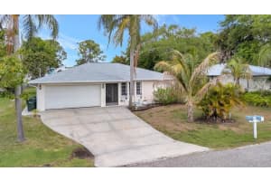 270 Dragon Rd, VENICE