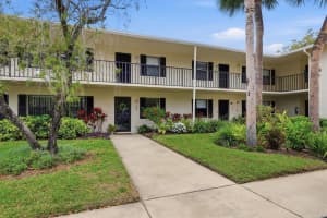 7130 Fairway Bend Ln #291, SARASOTA