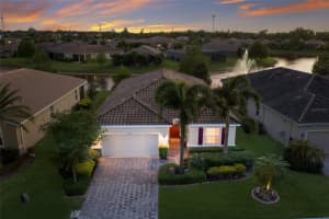 2937 Esmeralda Dr, SARASOTA