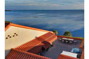 4557 Bay Club Dr, BRADENTON