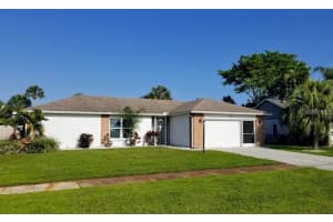3801 Kingston Blvd, SARASOTA
