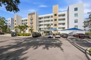 1703 N Tamiami Trl #406, SARASOTA