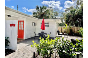 828 S Tuttle Ave #b, SARASOTA