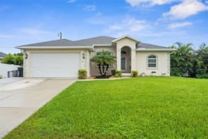 947 Seneca Rd, VENICE