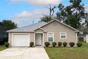 2525 Nw 36th Ln, GAINESVILLE
