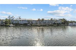 615 Dream Island Pl #105, LONGBOAT KEY