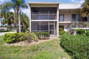 5476 Swift Rd #19, SARASOTA