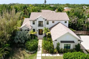 1815 S Lake Shore Dr, SARASOTA