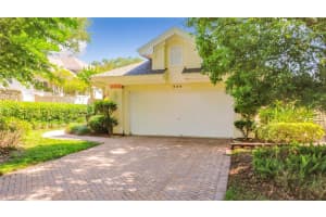 848 Crepe Myrtle Cir, APOPKA