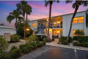755 Village Cir #203, VENICE