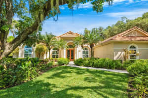 2660 Dick Wilson Dr, SARASOTA 2660 Dick Wilson Dr, SARASOTA