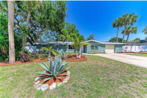 5535 25th St W, BRADENTON