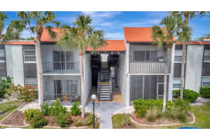 3221 Beneva Rd #102, SARASOTA