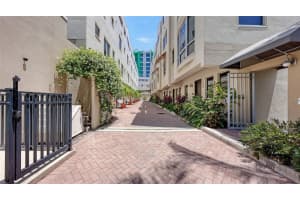 235 Cocoanut Ave #128e, SARASOTA