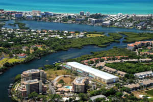 1921 Monte Carlo Dr #302, SARASOTA