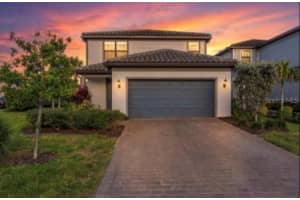 6111 Bluestar Ct, BRADENTON