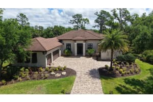 10790 Leafwing Dr, SARASOTA