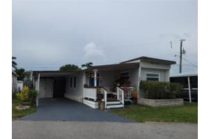 403 52nd Avenue Plz W, BRADENTON 403 52nd Avenue Plz W, BRADENTON