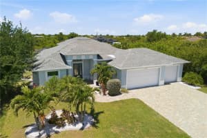 10039 Kingsville Dr, PORT CHARLOTTE