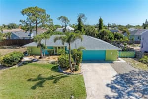 1184 Kenisco Rd, VENICE