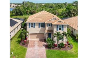 2177 Weaver Bird Ln, VENICE
