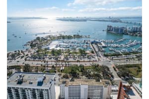 33 S Gulfstream Ave #409, SARASOTA