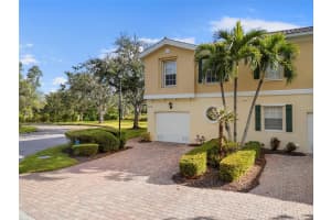 7520 Andora Dr, SARASOTA