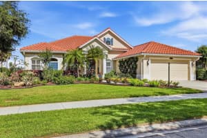127 Park Trace Blvd, OSPREY
