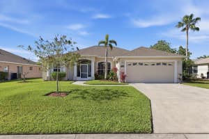 3220 45th Ave E, BRADENTON