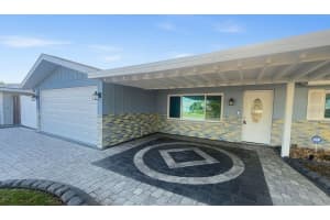 5521 Yorkshire Way, SARASOTA