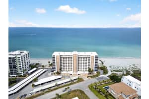 633 Alhambra Rd #205, VENICE