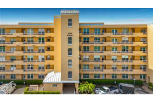 3740 Pinebrook Cir #607, BRADENTON