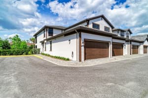 5687 N Honore Ave #411, SARASOTA