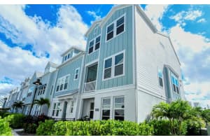 2300 Lindstrom St, SARASOTA