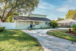 2676 Martin St, SARASOTA