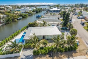 6401 Marina Dr, HOLMES BEACH