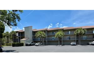 4510 El Conquistador Pkwy #204, BRADENTON