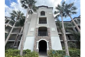 17108 Vardon Ter #401, BRADENTON