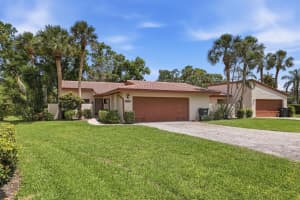 6403 Pelican Dr, BRADENTON