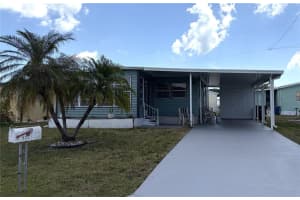 5221 Beechmont Ave, SARASOTA