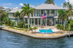 522 Bayview Dr, BRADENTON BEACH