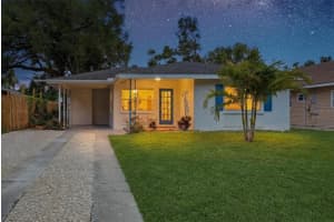 1020 23rd St, SARASOTA