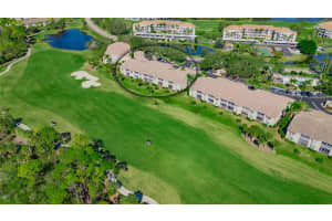 9641 Castle Point Dr #1226, SARASOTA